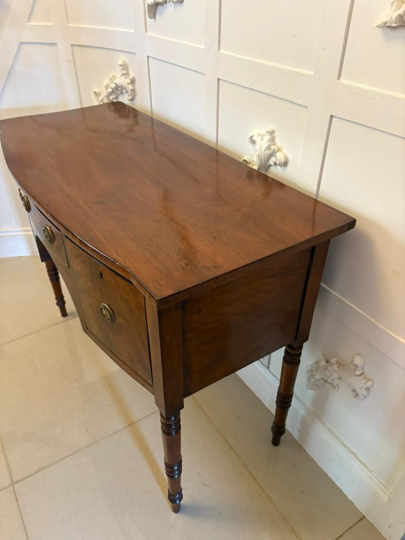 Small Antique George III Quality Figured Mahogany Bow Front Sideboard - Image 4